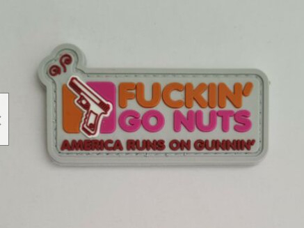 Dunkin Donut Go Nuts پچ تاکتیکی 3 بعدی پی وی سی وصله های اخلاقی قلاب و حلقه صورتی