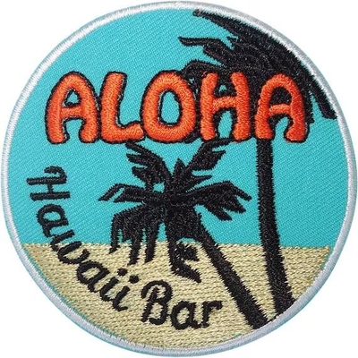 نشان دوزی شده هاوایی نوار آهنی بر روی لباس های پچ درختان نخل هاوایی نشان دوزی شده است